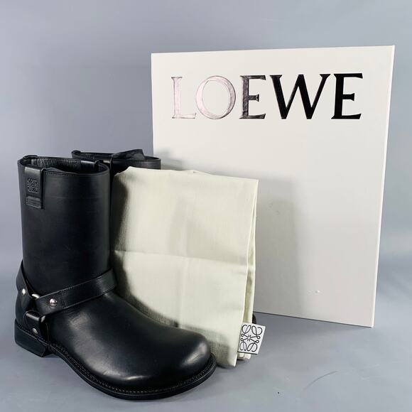 LOEWE Size 9 Campo Black Silver Harness Leather Pull On Boots - Picture 9 of 9